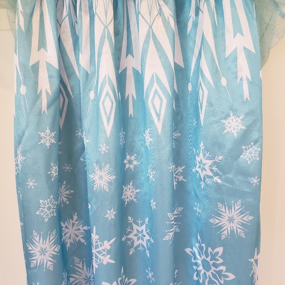Disney Frozen Princess Elsa Nightgown Pajamas Sleepwear Girls Size: 4/5 NWT - Picture 4 of 10